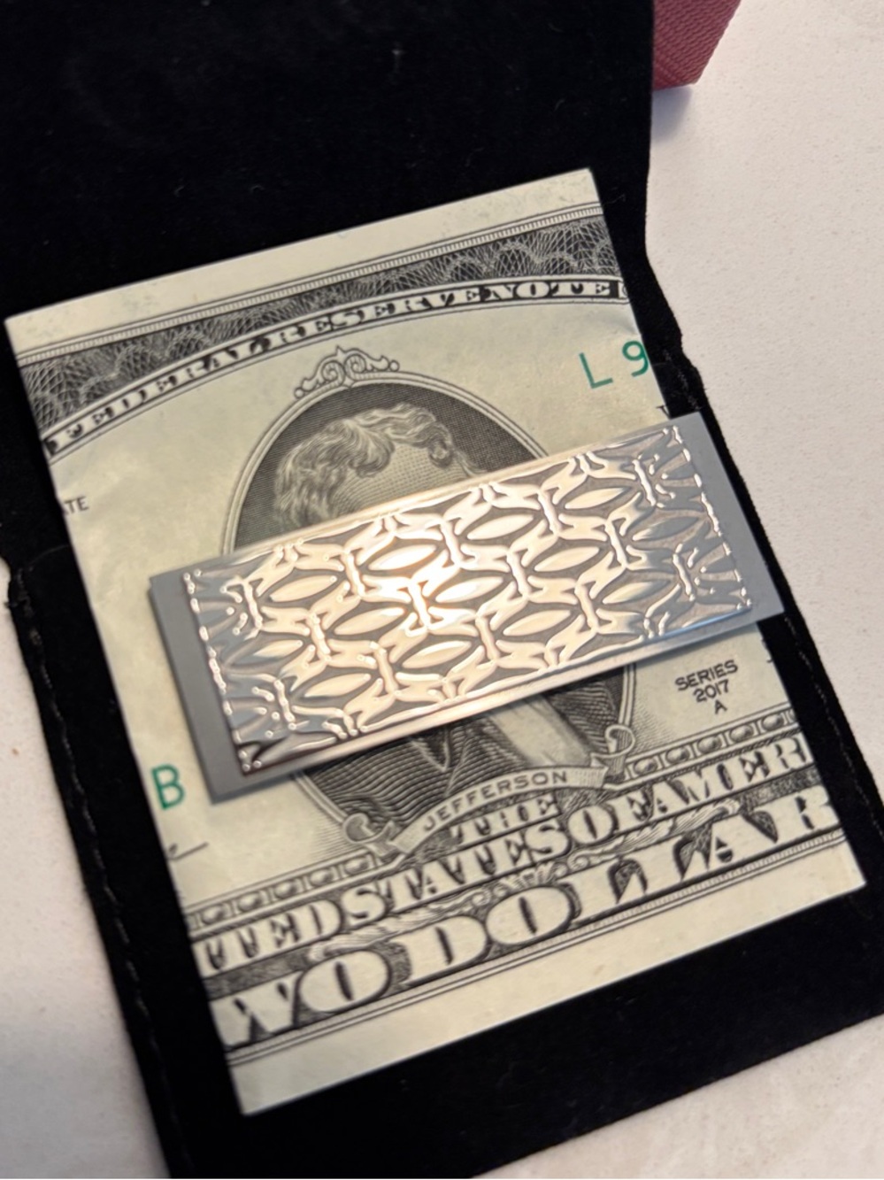 Brand new C DE Cartier Decor Money Clip